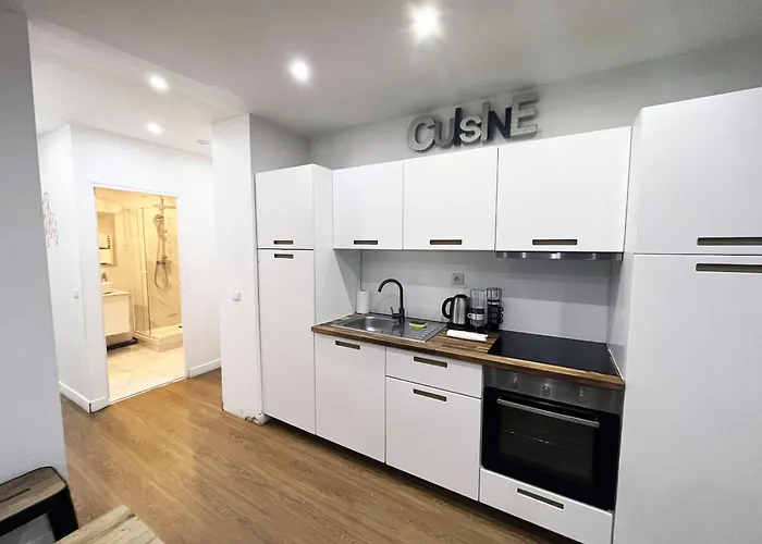 Urban Flat 17 - Pretty 3 Bdr Flat In Montorgueil شقة